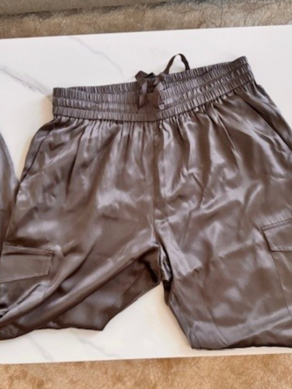 Cami NYC Elsie Silk Charmeuse Cargo Jogger Pant Slate Gray Size Medium - Picture 2 of 5